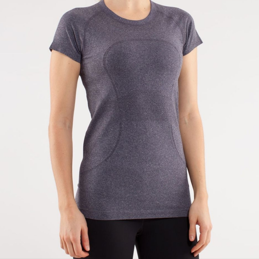 Lululemon Swifty Tech Short Sleeve, Size 6